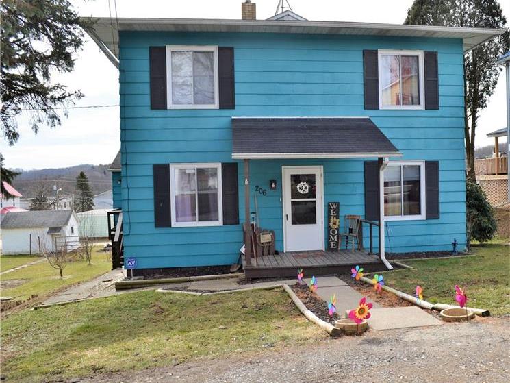 206 1st St, Cowanshannock Twp