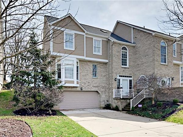229 Cypress Knoll Drive, Ohio Twp