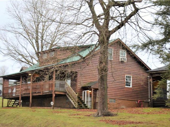 10518 State Route 85, Cowanshannock Twp