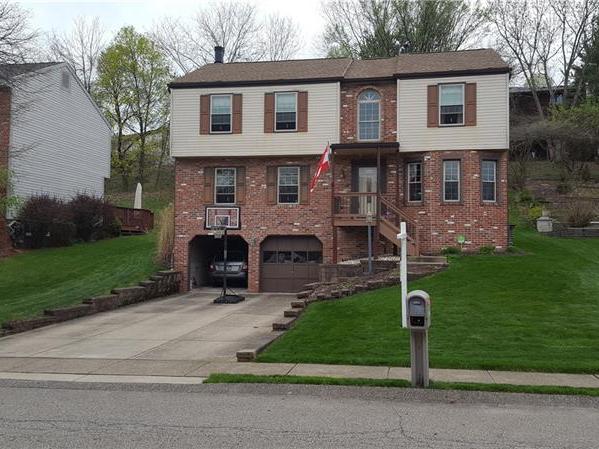 118 Edgemeade Dr, Monroeville
