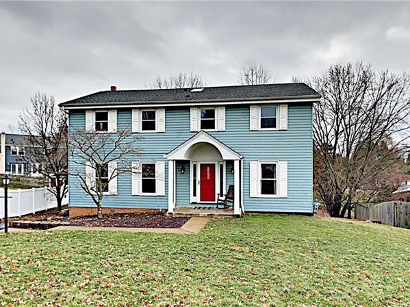 402 S Highlander Heights Dr, Shaler
