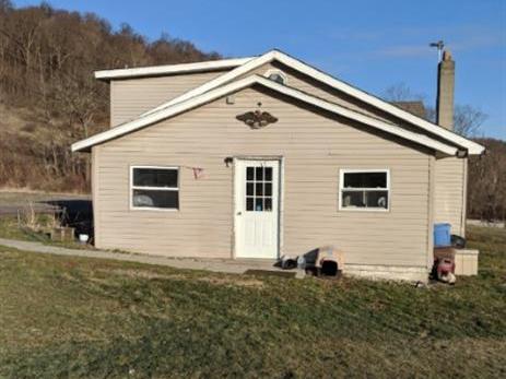 122 Stover Road, Rayburn Twp
