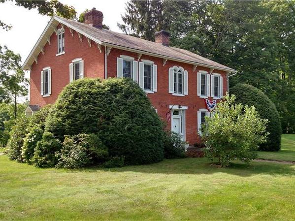466 Centreville Pike, Slippery Rock Twp
