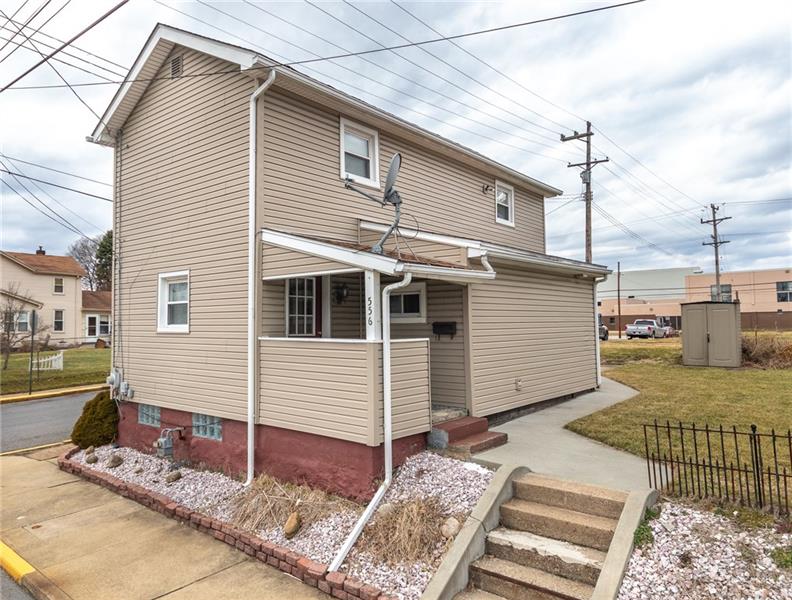 556 E Madison St, Rochester