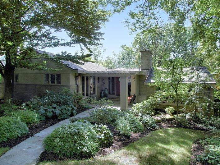 817 Elm Spring Road, Mt. Lebanon