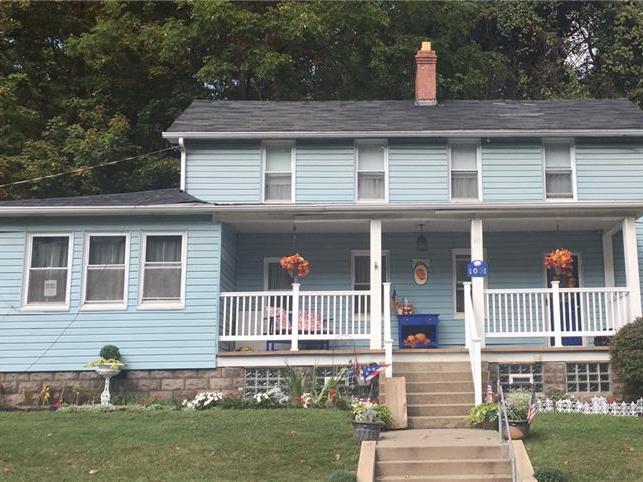 1051 Universal Rd, Penn Hills