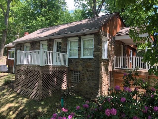 118 Clippinger Way, Hempfield Twp
