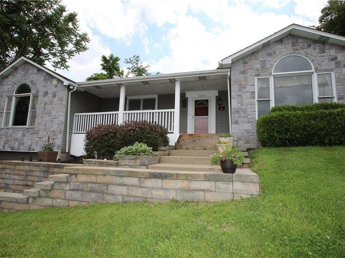 1631 4th Street, Carroll Twp