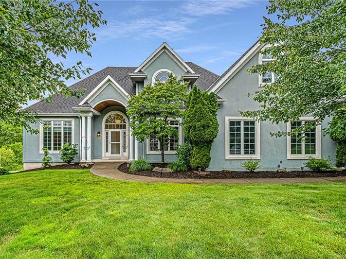 207 Cardinal Court, Adams Twp