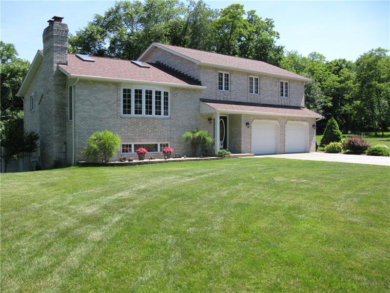 452 Old Hickory Dr, Penn Hills