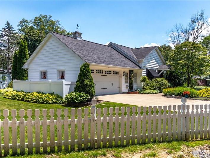 106 Park Lane, Chippewa Twp