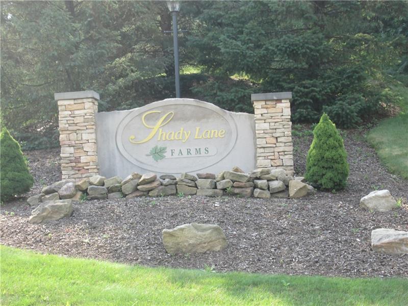 208 Pheasant Ridge Dr, Center Twp