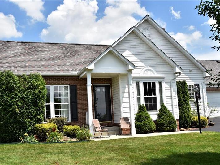 19 Links Dr, Shenango Twp