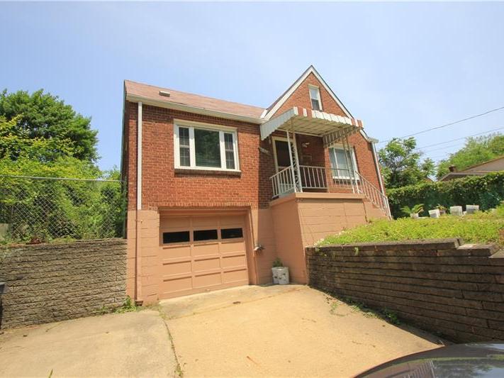 710 Crane Ave, Beechview