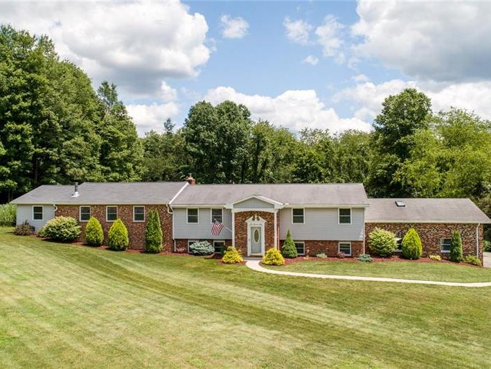 160 Southall Dr, Chartiers