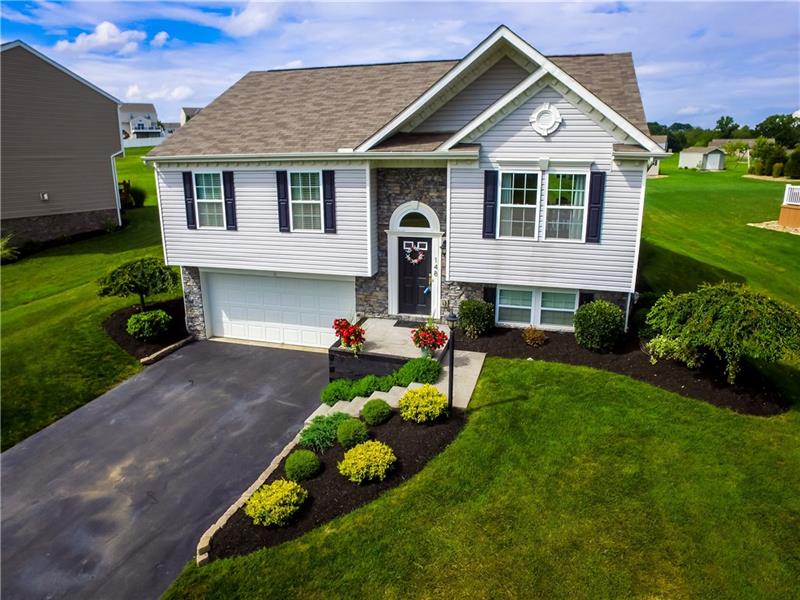 148 Naughton Cir, Forward Twp