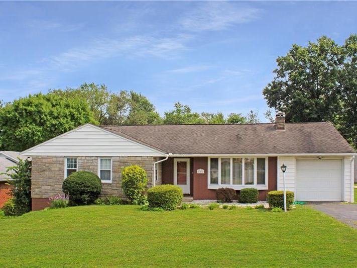 160 Sharon Drive, Twp. of Butler NE