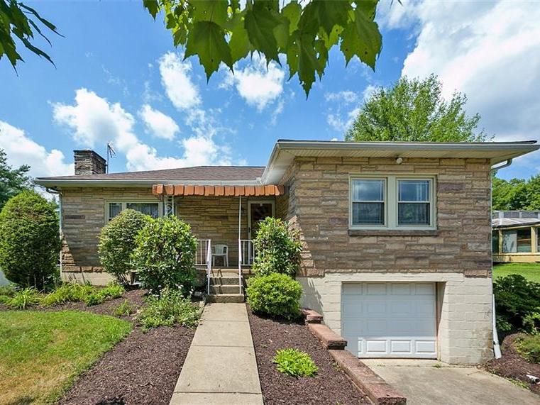 3008 Hillcrest Lane, Murrysville