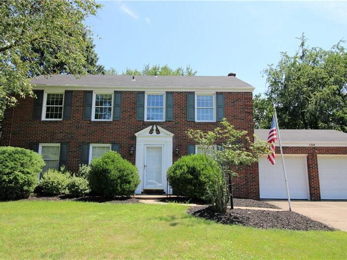 139 Kelvington Dr, Monroeville