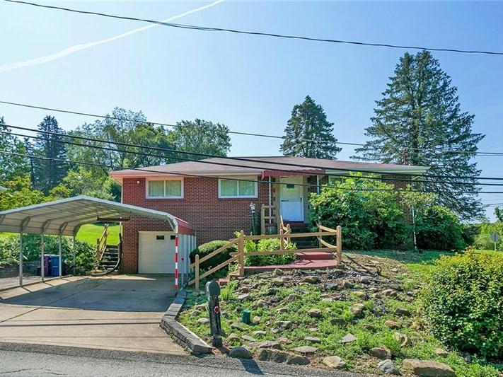 110 Francis Rd, Plum Boro