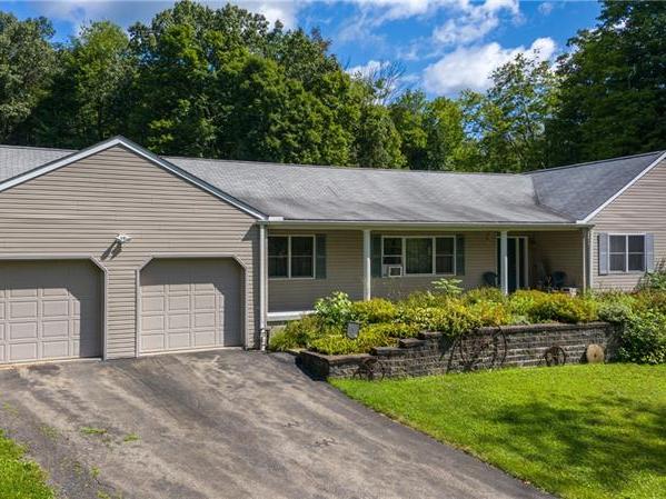 196 Tower Road, Green Twp