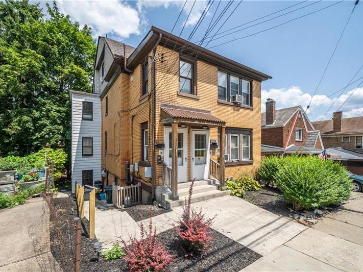 3021 Glendale Avenue, Brentwood