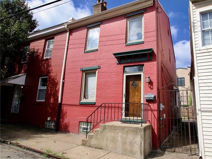 96 S 11th Street, South Side