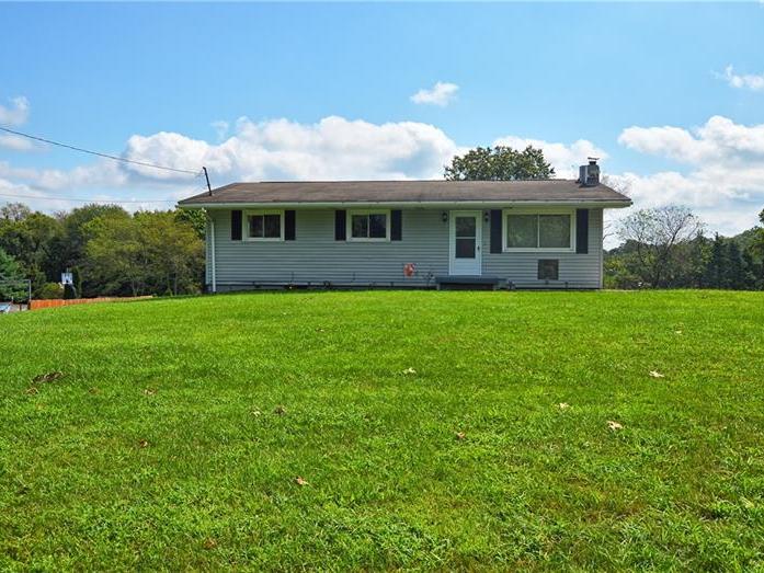 381 Hodgson Rd, South Beaver Twp