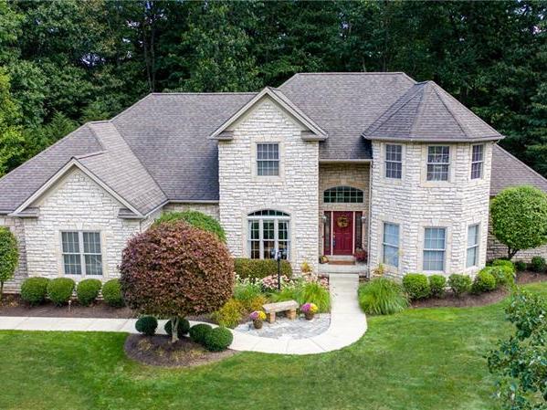 2287 Pierce Bluffs Drive, Hermitage