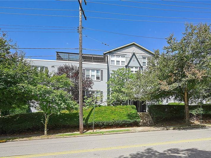 225 E Swissvale Ave, 9, Edgewood