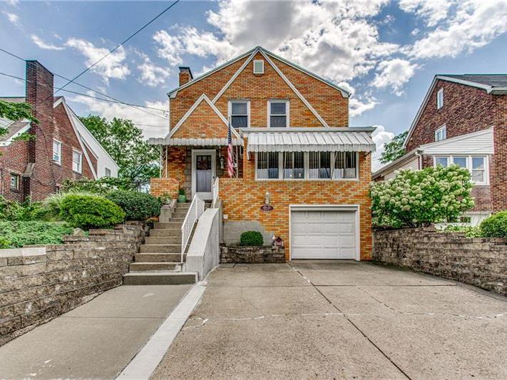 4631 Main St, Munhall