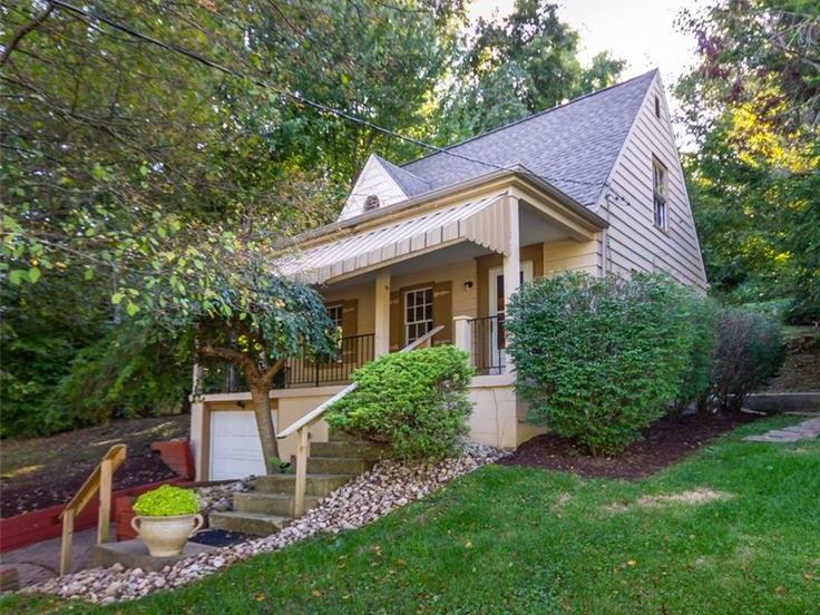 412 Woodland Road, N. Versailles