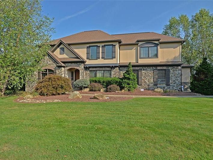 2133 Johns Ridge Rd, Moon-Crescent Twp