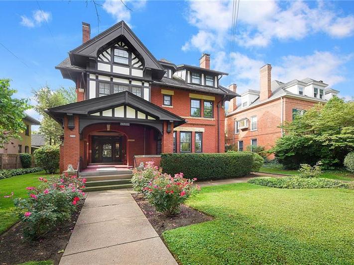 5746 Aylesboro Ave, Squirrel Hill