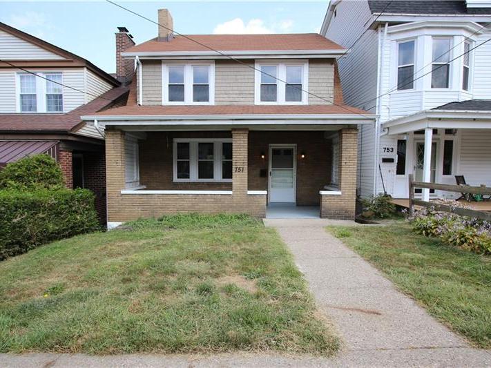 751 Bayridge Avenue, Brookline