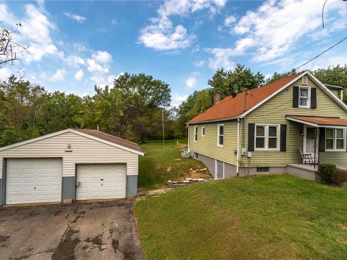 110 Harold St, Daugherty Twp