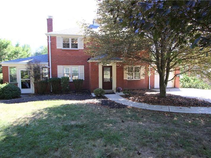 4822 Rolling Hills Road, Whitehall