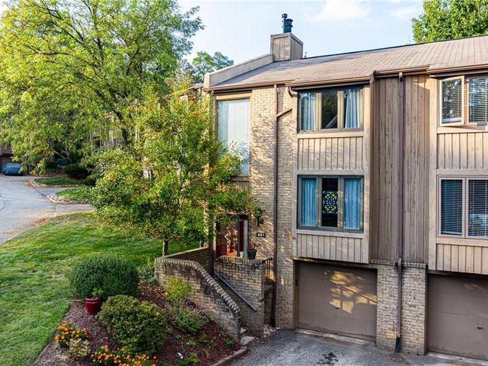 501 Cherry Court, Ross Twp