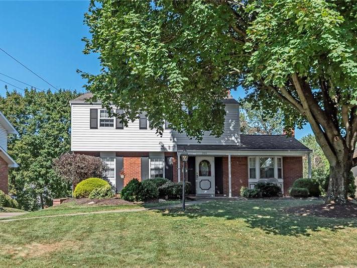203 Lytton Road, Moon-Crescent Twp