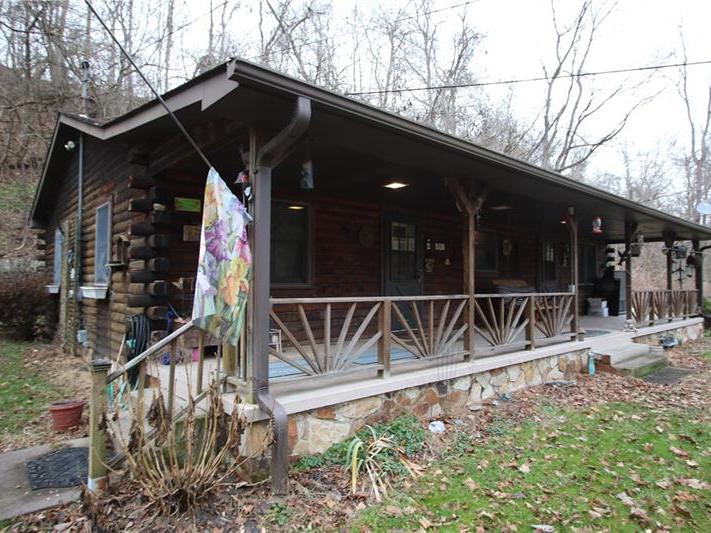1400 Lorraine Lane, Forward Twp