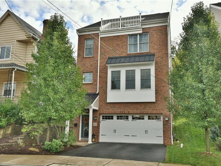 435 Sweetbriar St, Mt. Washington