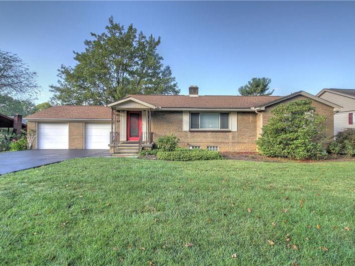 16 N Old Oak Dr, Patterson Twp
