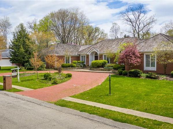 10 Fairway Drive, Hempfield Twp
