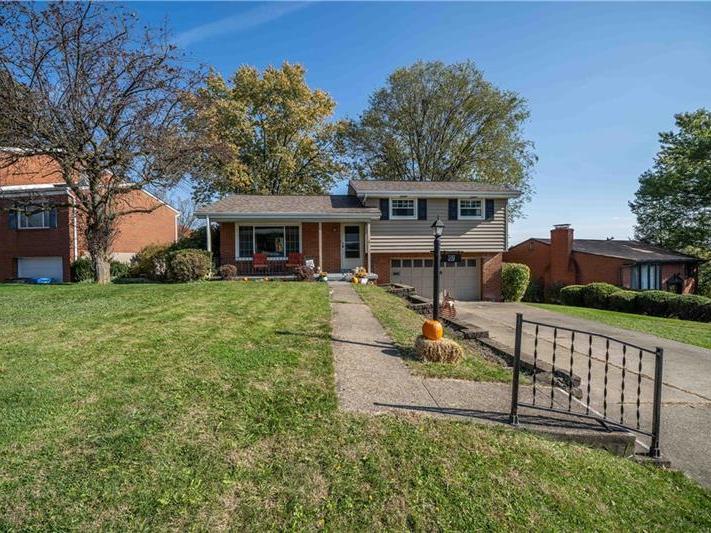 28 Rose Leaf Road, Scott Twp