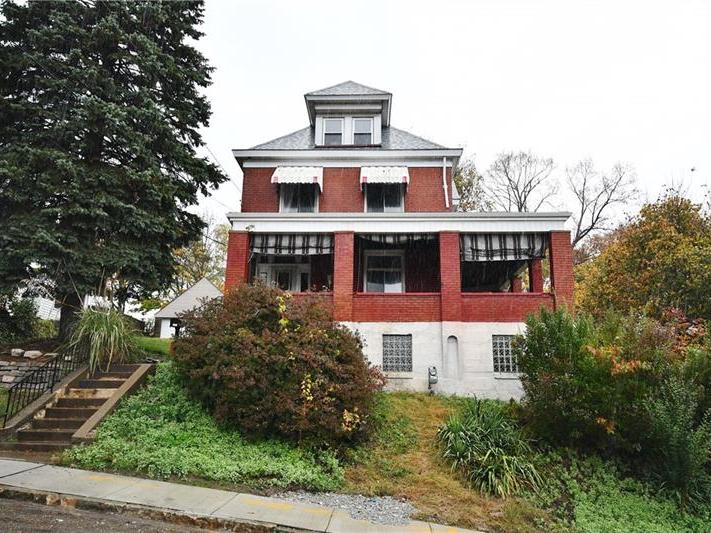 220 Sebring, Beechview
