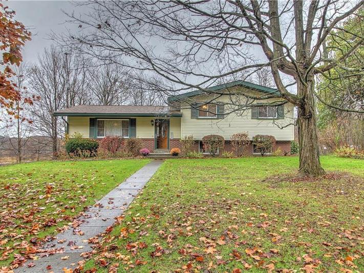 212 State Route 351, Little Beaver Twp