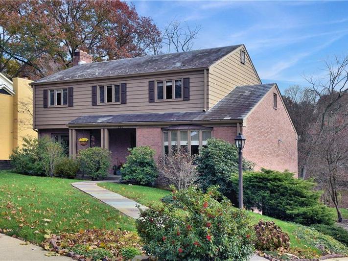 796 Flint Ridge Road, Mt. Lebanon