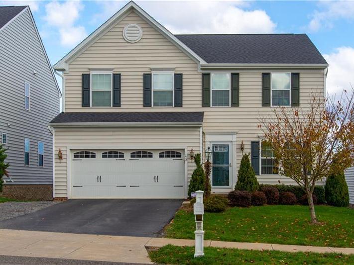 143 Cimarron Drive, Moon-Crescent Twp