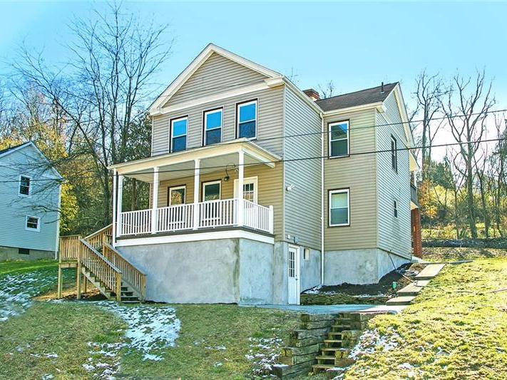 8012 Elkart St, Hempfield Twp
