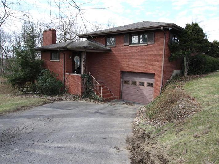 111 Taylor Run Road, Carroll Twp